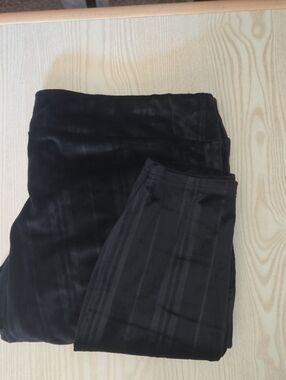 LuLaRoe Luxe Black Cozy Leggings